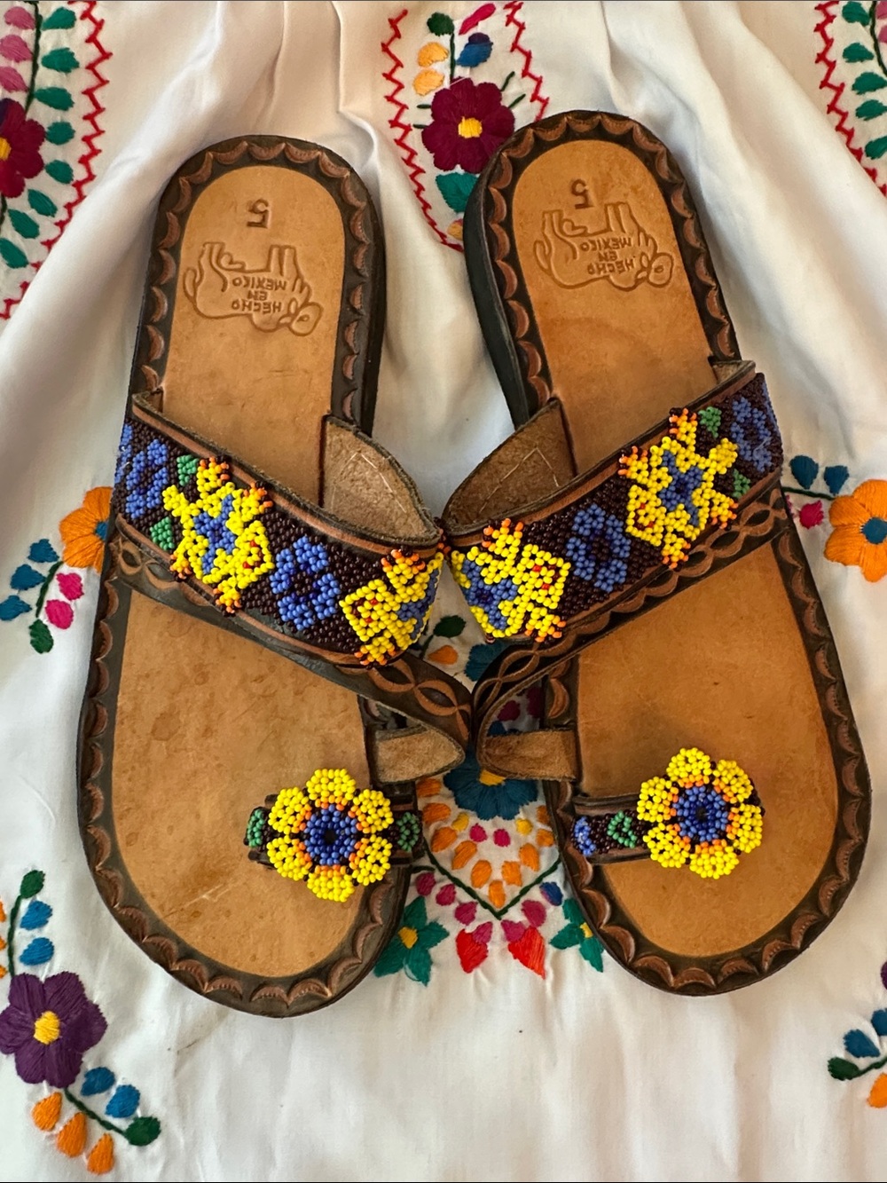 SIZE 8US Hand-BEADED  Leather  Sandals